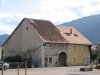 Vieilles fermes, place de l'glise