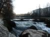 L'arve, rive droite, entre le pont de Carouge et le pont des Acacias. Le pont de Carouge marquait la frontire entre Genve et le Royaume de Savoie-Sardaigne auquelle appartenait Carouge.